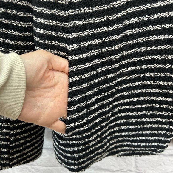 Theory Black and White Striped Blazer - Picture 9 of 11